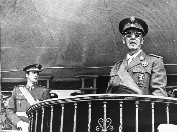 Franco Borbón dictadura monarquía
