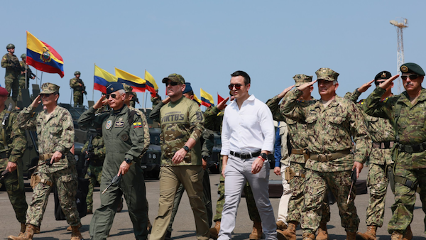 Noboa_bases-militares-Ecuador